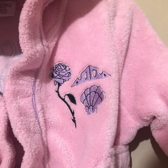Pink and purple Disney princess robe size 3 - Picture 3 of 6